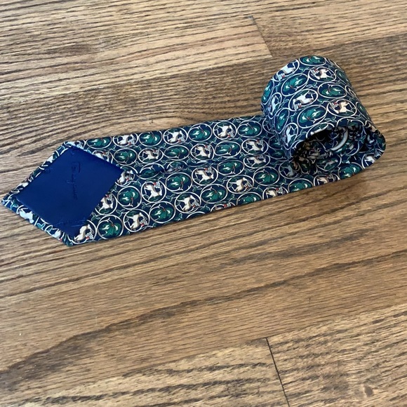 Salvatore Ferragamo Tie - Picture 8 of 8